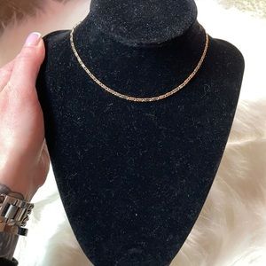 Gold choker